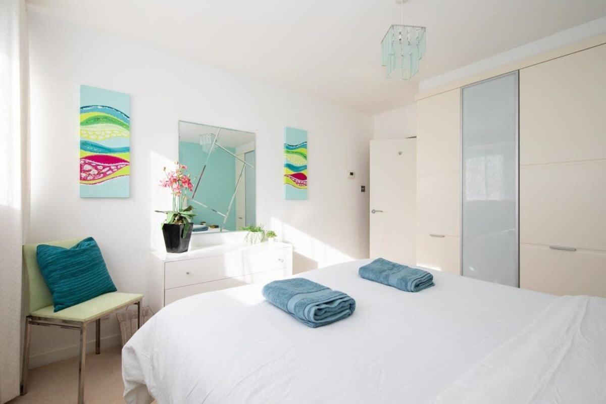Sunny & Modern Near The Beach & Village W Parking Ист-Уиттеринг Экстерьер фото