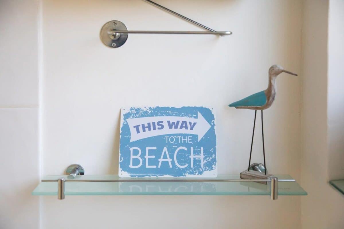 Sunny & Modern Near The Beach & Village W Parking Ист-Уиттеринг Экстерьер фото